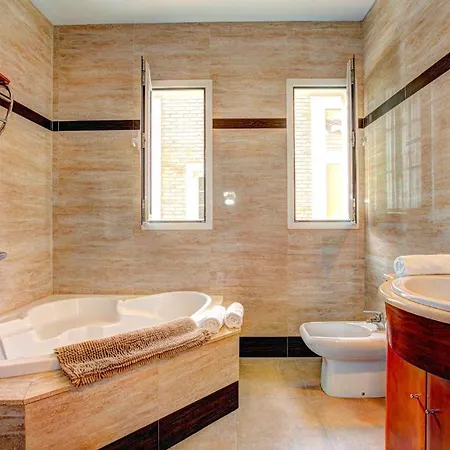 Villa Reyes Nerja