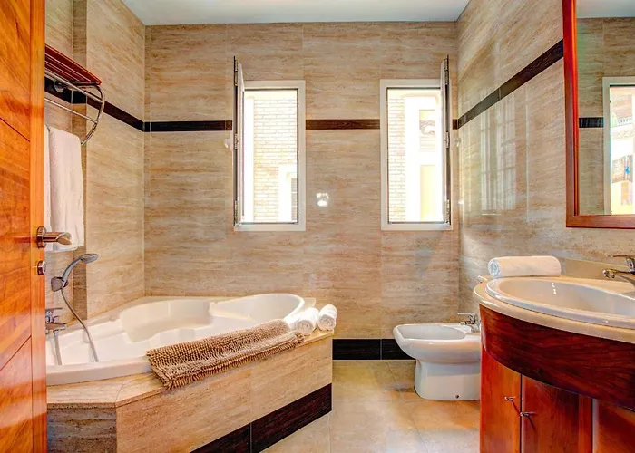 Villa Reyes Nerja